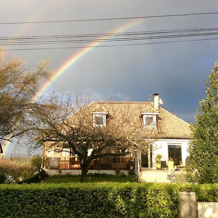 Maison Avec Veranda Proche Du Centre Ville Rignac  Екстериор снимка