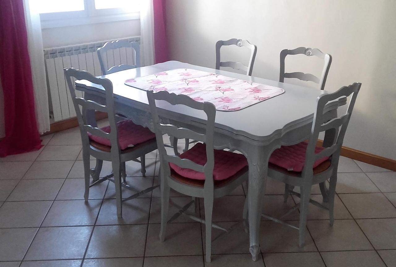 Maison Avec Veranda Proche Du Centre Ville Rignac  Екстериор снимка