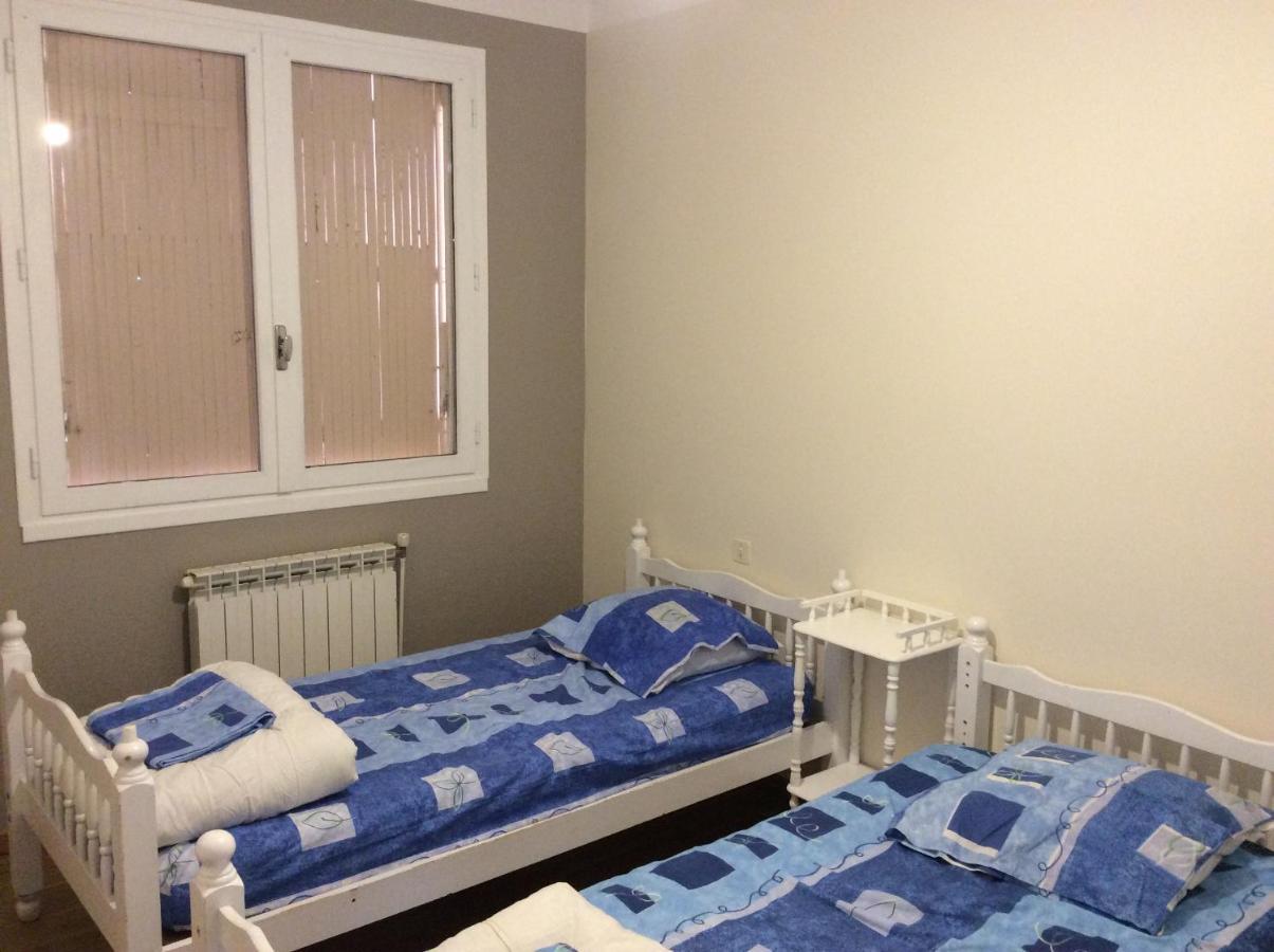 Maison Avec Veranda Proche Du Centre Ville Rignac  Екстериор снимка